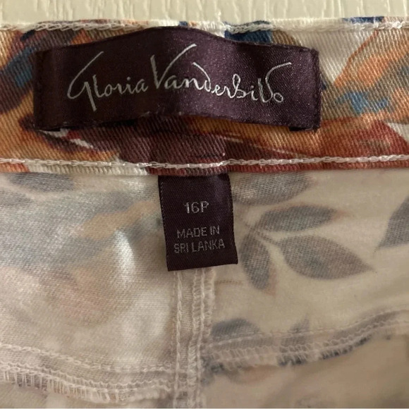 Gloria Vanderbilt Amanda Floral High Rise Stretch Knee Capri/cropped Size 16P - Picture 9 of 11